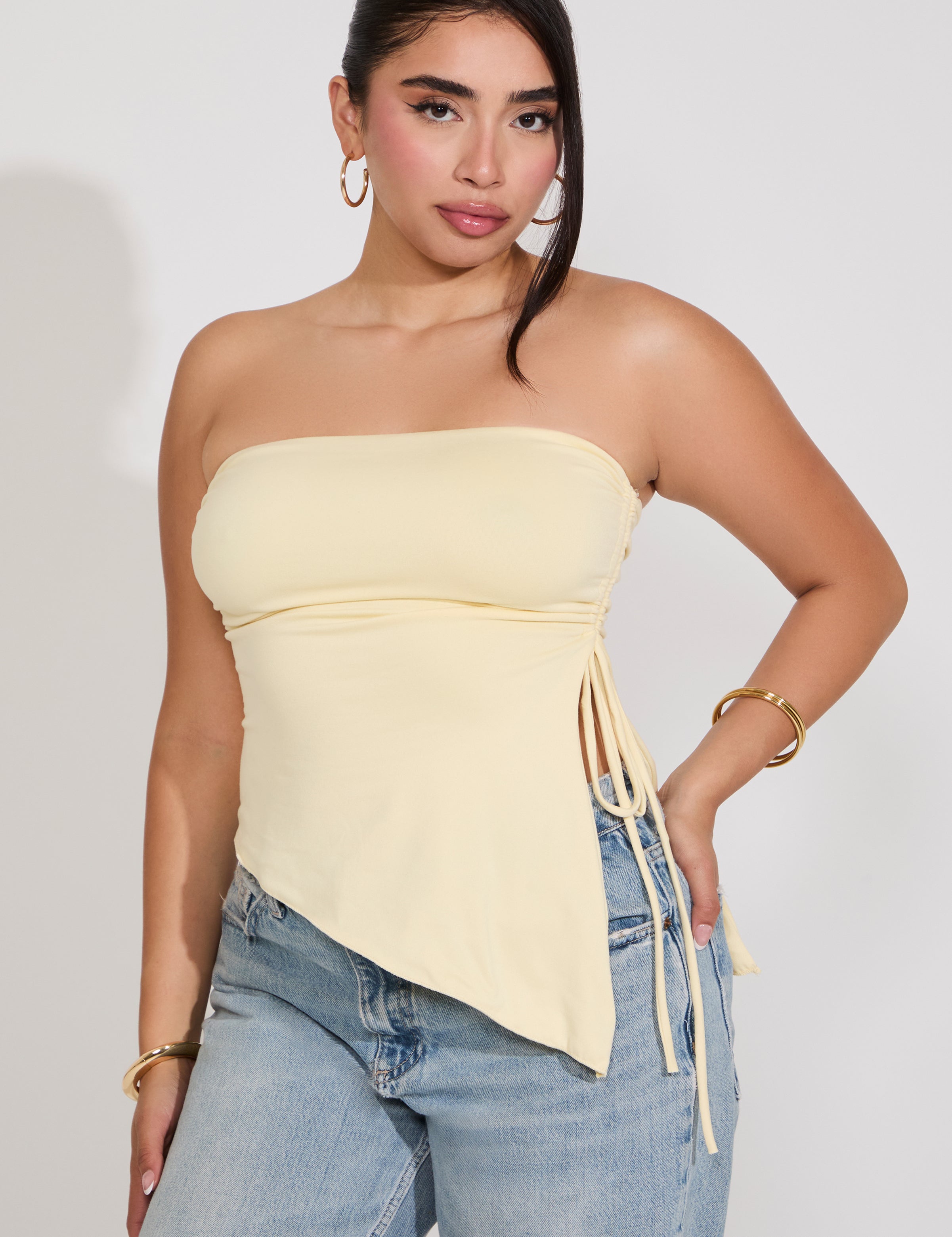 STRAPLESS ASYMMETRICAL HEM SIDE TIE & SLIT TOP