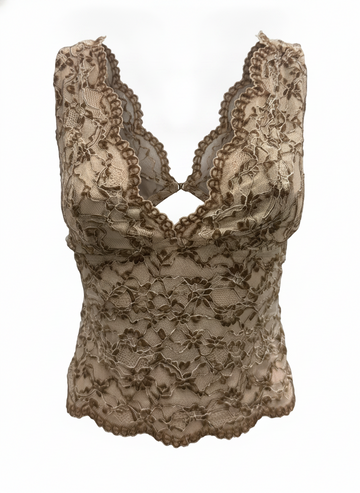 CONTRAST LACE OVERLAY SLEEVELESS CROP TOP